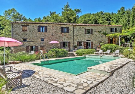 Villa in Monte Santa Maria Tiberina, Italy