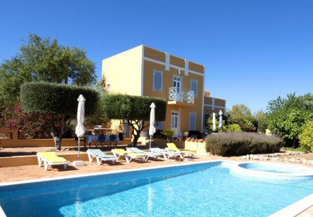 Villa in Renda, Algarve