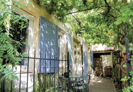 Villa in Boulbon, the South of France