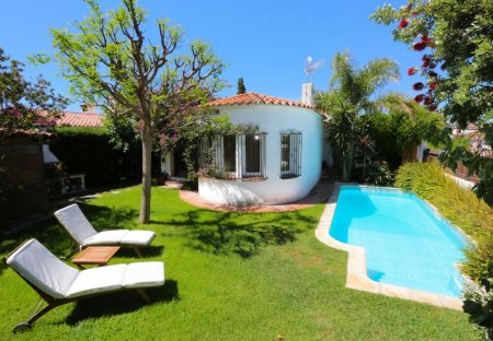 Villa in L'Ardiaca, Spain