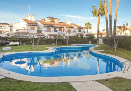 Apartment in Mil Palmeras, Spain