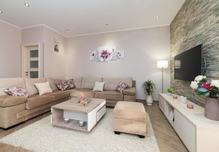 Apartment in Kaštel Sućurac, Croatia