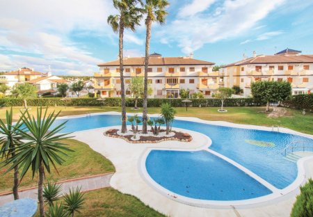 Apartment in Mil Palmeras, Spain