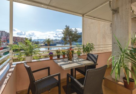 Apartment in Ploče, Croatia