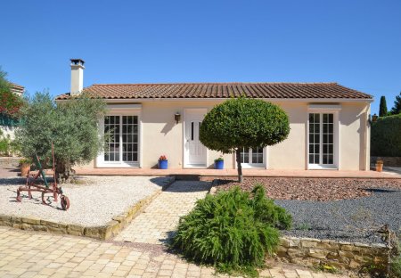 Villa in Montagnac, the South of France