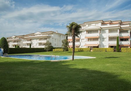 Apartment in Arenals de Mar, Spain