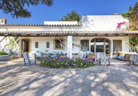 Villa in Vale Judeu, Algarve