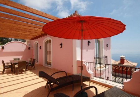 Villa in Săo Gonçalo, Madeira