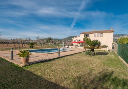 Villa in Binissalem, Majorca