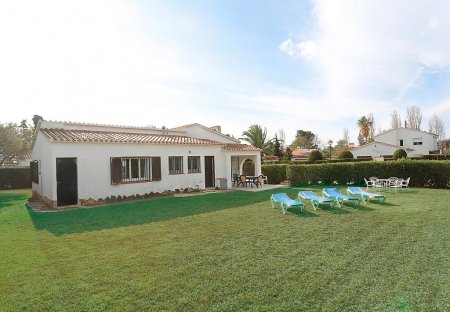 Villa in La Llosa, Spain