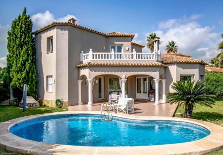 Villa in Oliva, Spain