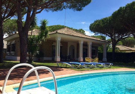 Villa in Roche, Spain