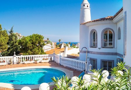 Villa in El Faro, Spain