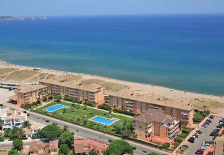 Apartment in Arenals de Mar, Spain
