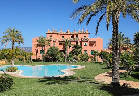 Apartment in Golf Bahía, Spain