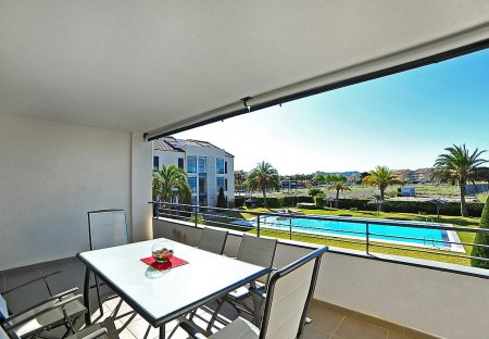 Apartment in Bahía de Jávea, Spain
