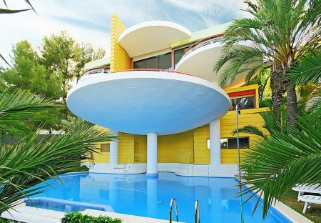 Villa in Vallpineda, Spain