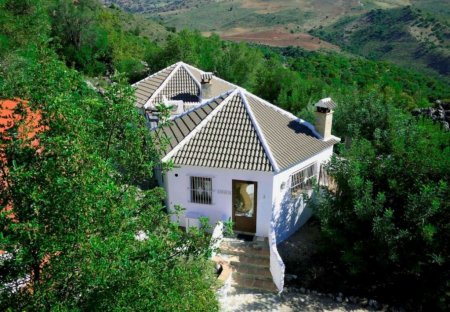 Cottage in Ronda, Spain