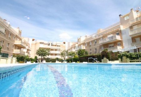 Apartment in Cunit, Spain