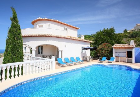 Villa in Urbanización L'Almunia, Spain
