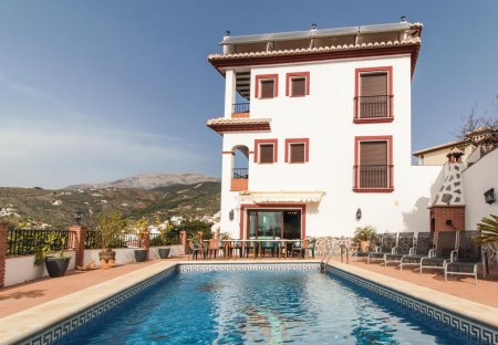 Villa in Canillas de Albaida, Spain