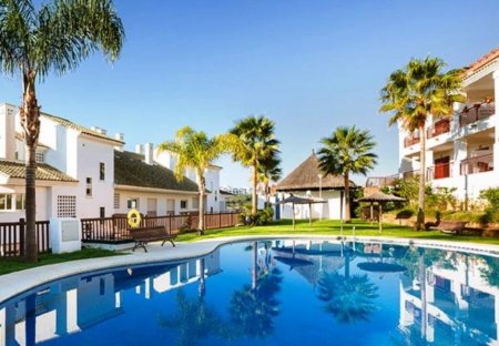 Apartment in La Alcaidesa, Spain