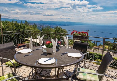 Apartment in Bregi, Croatia