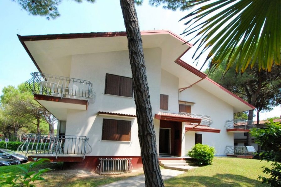 Owners abroad Villa Flamicia