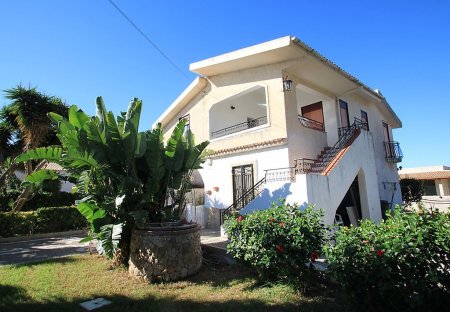 Villa in Pozzo di Mazza, Sicily