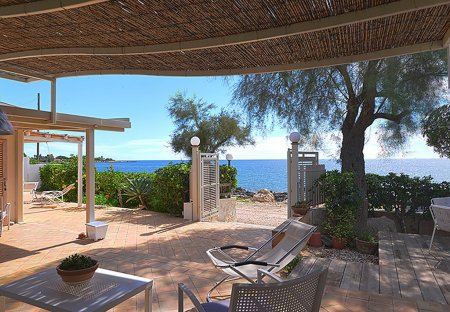 Villa in Fontane Bianche, Sicily