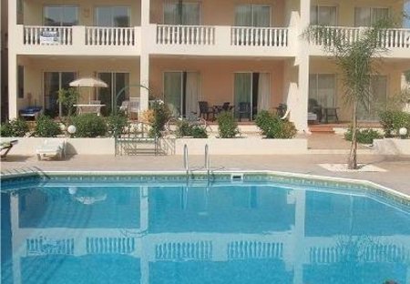 Apartment in Universal Gardens, Cyprus: Apartment (bottom left) from pool