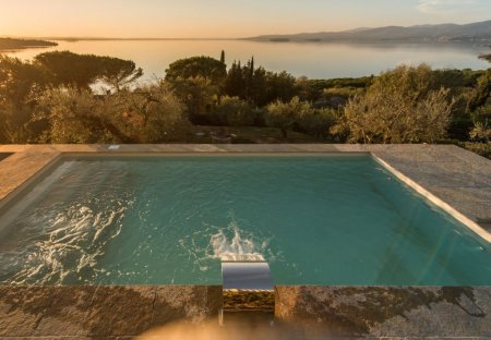 Villa in San Feliciano, Italy