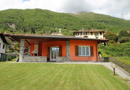 Villa in Lenno, Italy