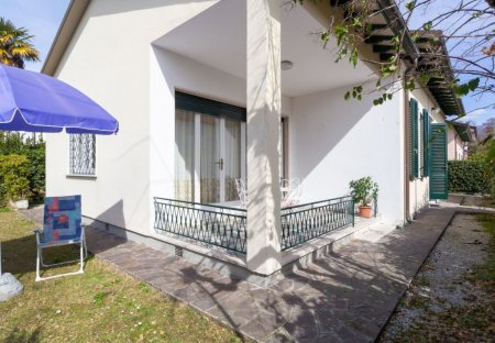 Villa in Pietrasanta, Italy