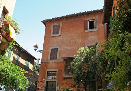 Apartment in Trastevere, Italy