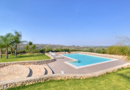 Villa in Syracuse, Sicily
