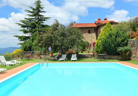 Apartment in Castelfranco Piandiscò, Italy