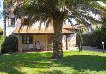 Villa in Pietrasanta, Italy