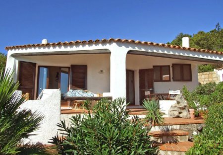 Villa in Punta Sardegna, Sardinia
