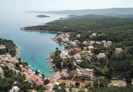 Villa in Vrboska, Croatia
