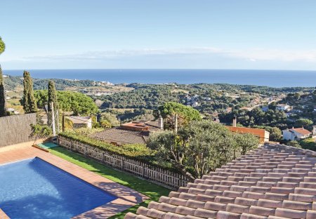 Villa in Vistamar, Spain