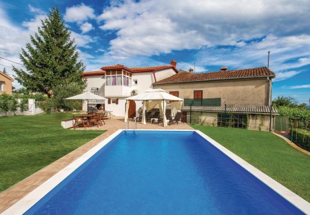 Villa in Pobri, Croatia
