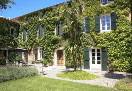 Villa in Montagnac, the South of France