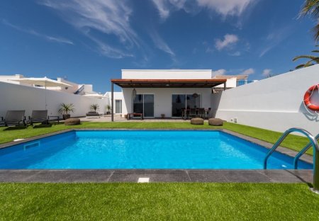 Villa in Costa de Papagayo, Lanzarote