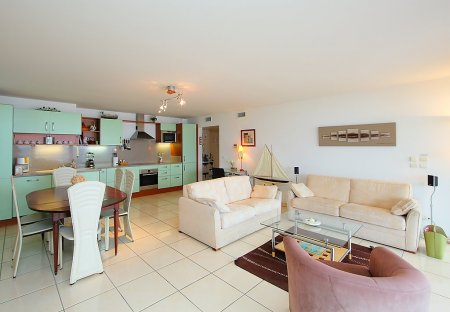 Apartment in Plage Centre, the South of France