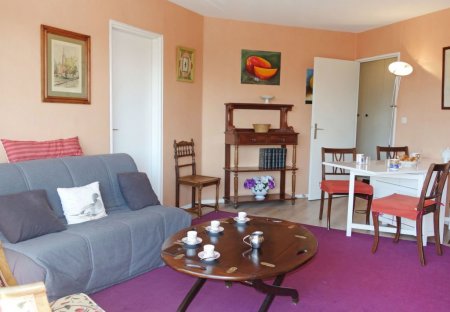 Apartment in Aguesseau-Ville Sud, France