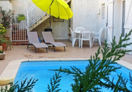 Apartment in Châteaurenard Nord, the South of France