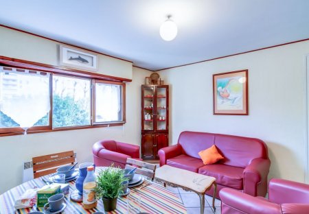 Apartment in Halles-Hurlague, France