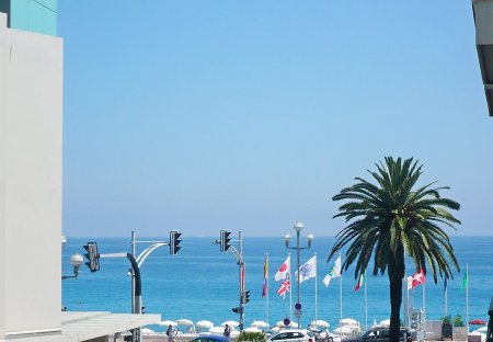 Apartment in Lenval, the South of France