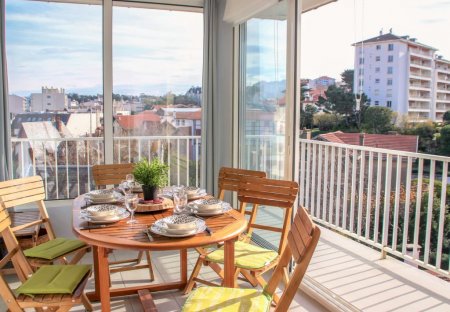 Apartment in Saint-Charles-Golf, France